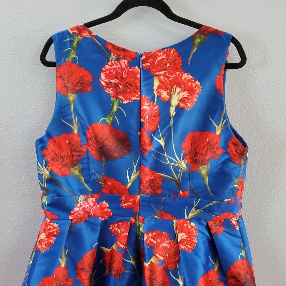 Chi Chi London Blue and Pink Carnation Modcloth Retro Dress - Picture 5 of 9